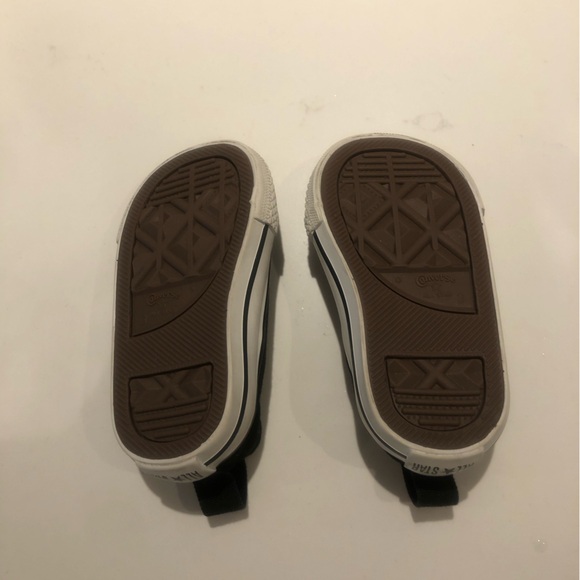 Converse slip on shoes - Picture 3 of 5